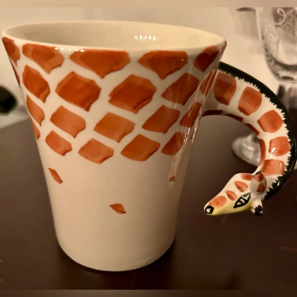 Pier 1 Imports Giraffe 🦒 Mug. 5” tall